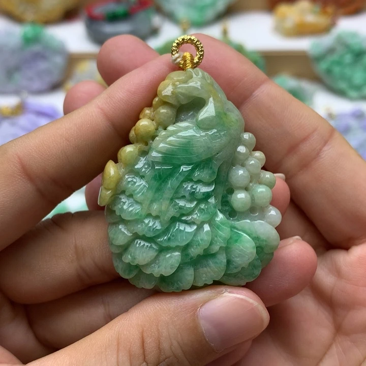 颈饰未镶嵌翡翠翡翠