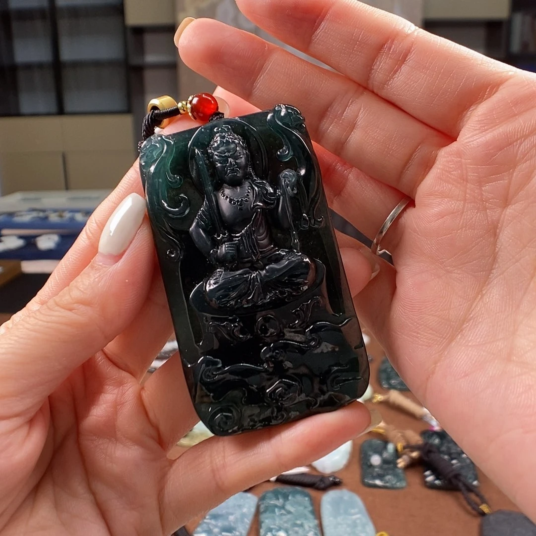 颈饰未镶嵌翡翠小****阳一
