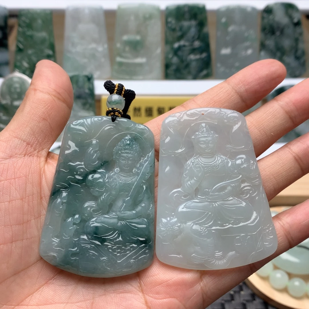清***长翡翠未镶嵌吊坠(不含链)虚空藏