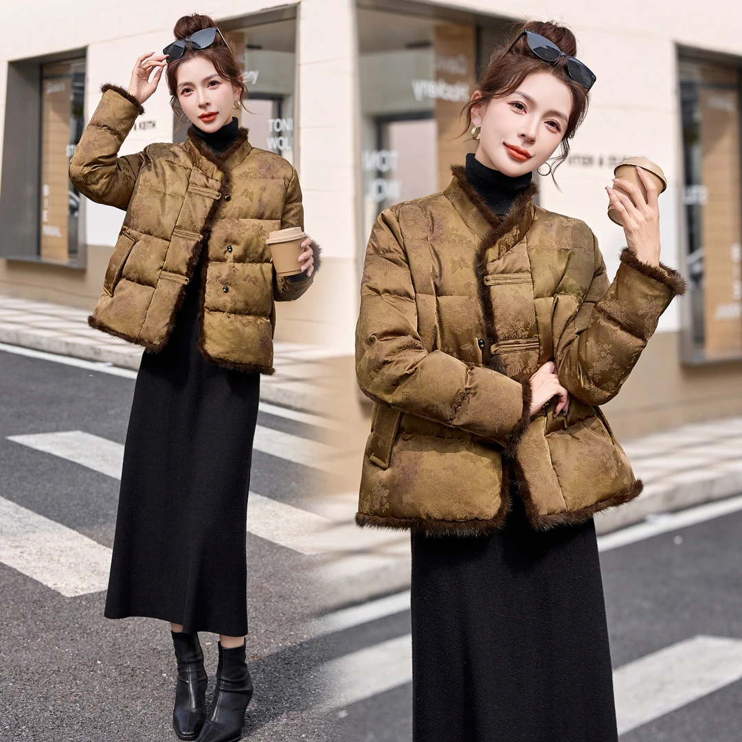 新中式国风盘扣羽绒服女2025冬季新款立领加厚保暖高级感复古外套