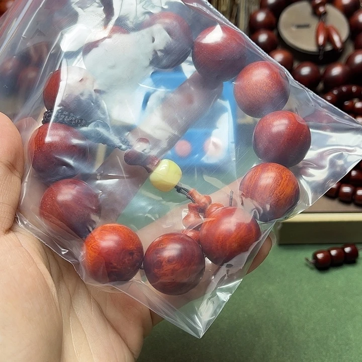 一***。木小叶紫檀手工艺