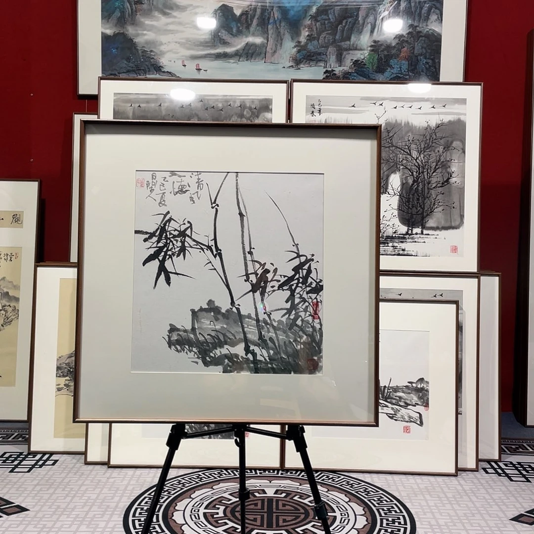 国画手绘作品带框