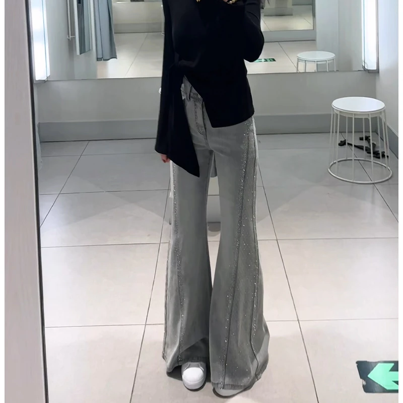 大码设计感重工烫钻微喇牛仔裤女2025夏季天丝高腰宽松显瘦喇叭裤
