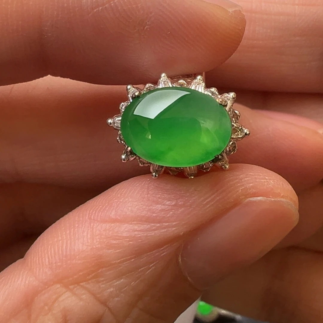 定制翡翠未镶嵌翡翠