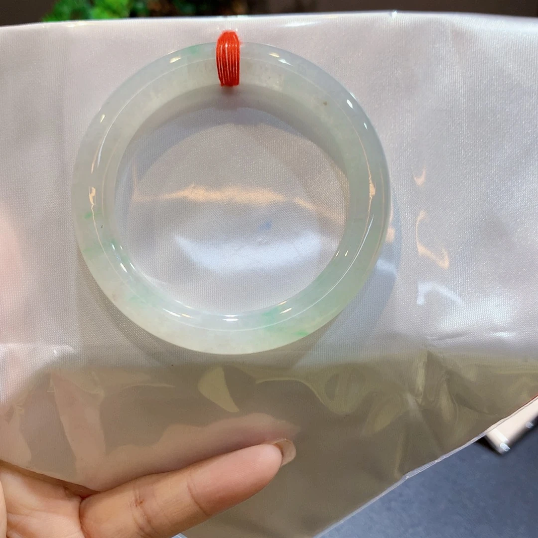翡翠未镶嵌手镯翡翠手镯