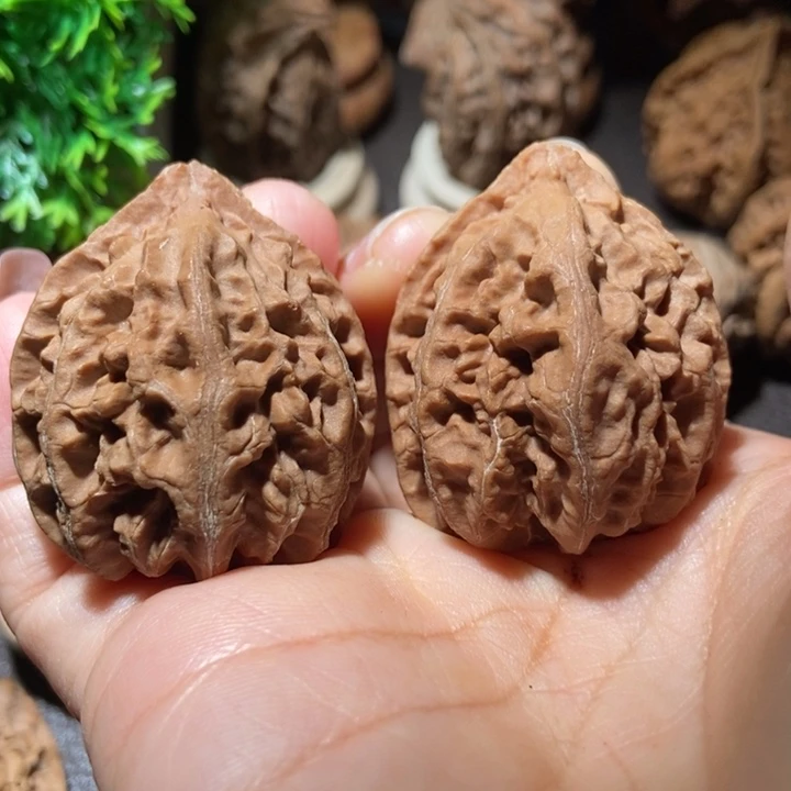 把件文玩核桃东北楸子小雪17