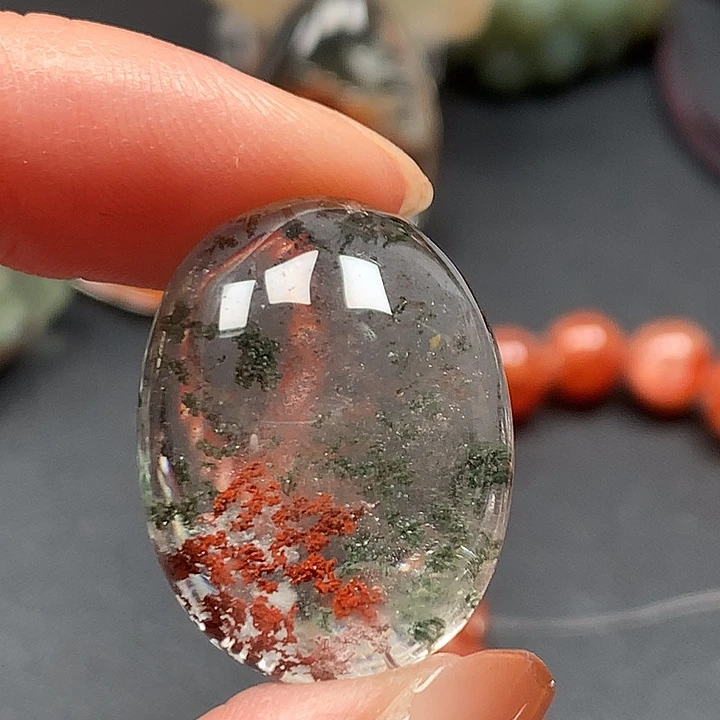 水晶吊坠(不含链)未镶嵌精**！