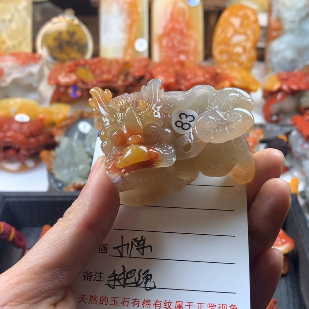 石英质玉（黄龙玉）貔貅未镶嵌