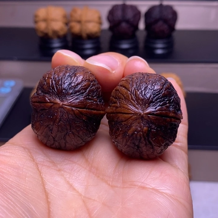 把件文玩核桃圣灵珠地闷63