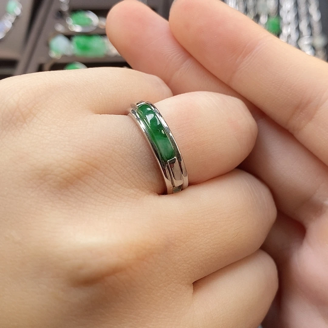 颈饰银S925镶嵌翡翠17188