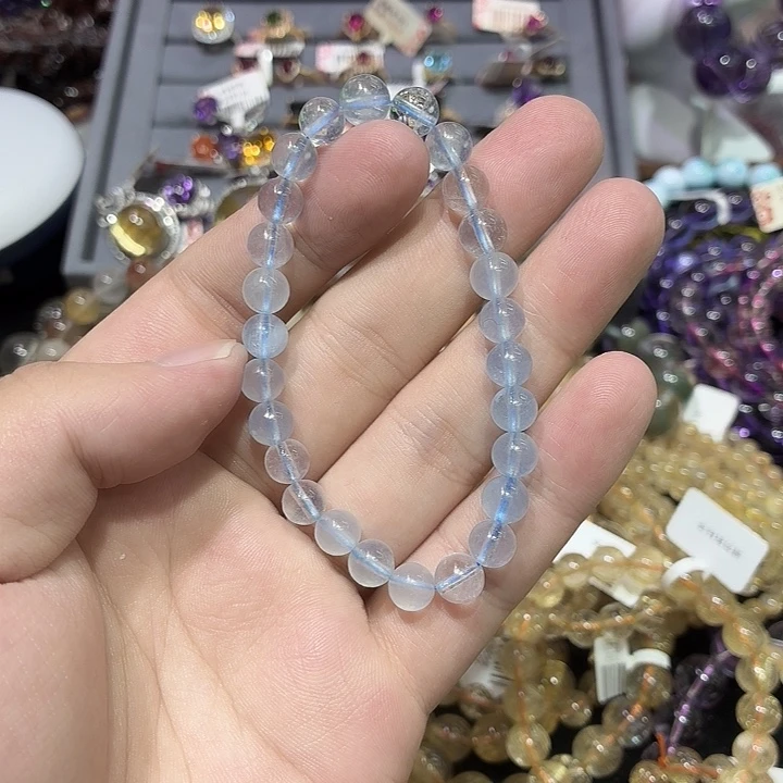 水晶未镶嵌手链晶莹剔透