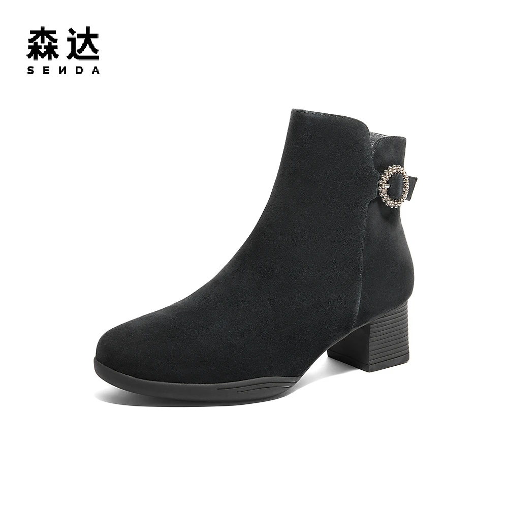 Senda/森达时装靴女子冬季新款商场同款通勤粗跟短靴XDY02DD4