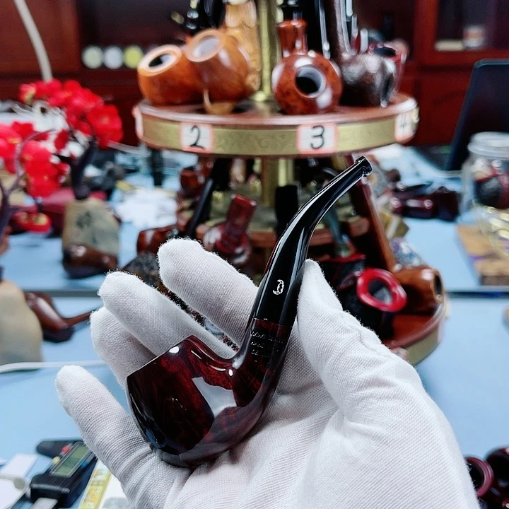 【闪购商品】蓝**空8519