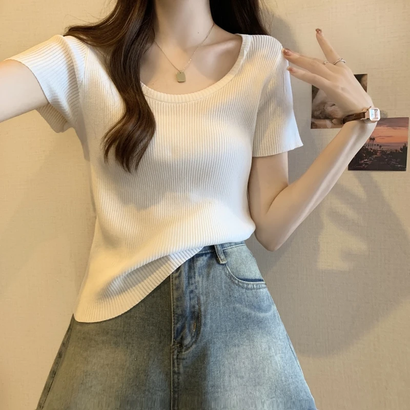 大码女装设计感U领短袖T恤打底衫女夏季胖mm显瘦薄款冰丝针织上衣