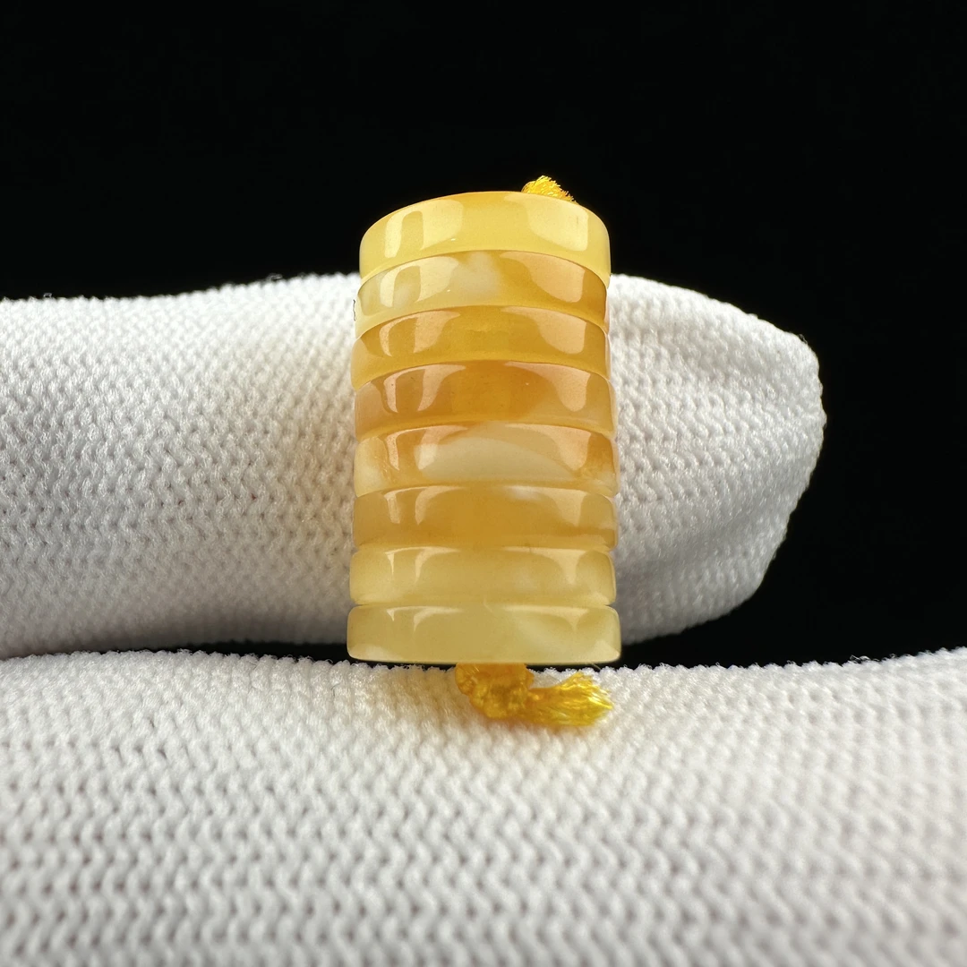 K3899天然原矿蜜蜡 隔片10.6mm支持复检假一罚十