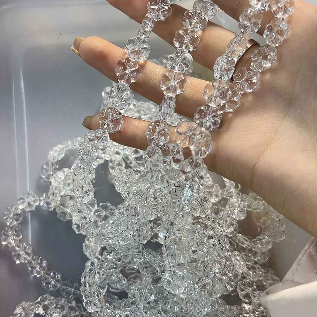 玛瑙/玉髓未镶嵌珠宝半成品压电白水四叶草四圈多一条