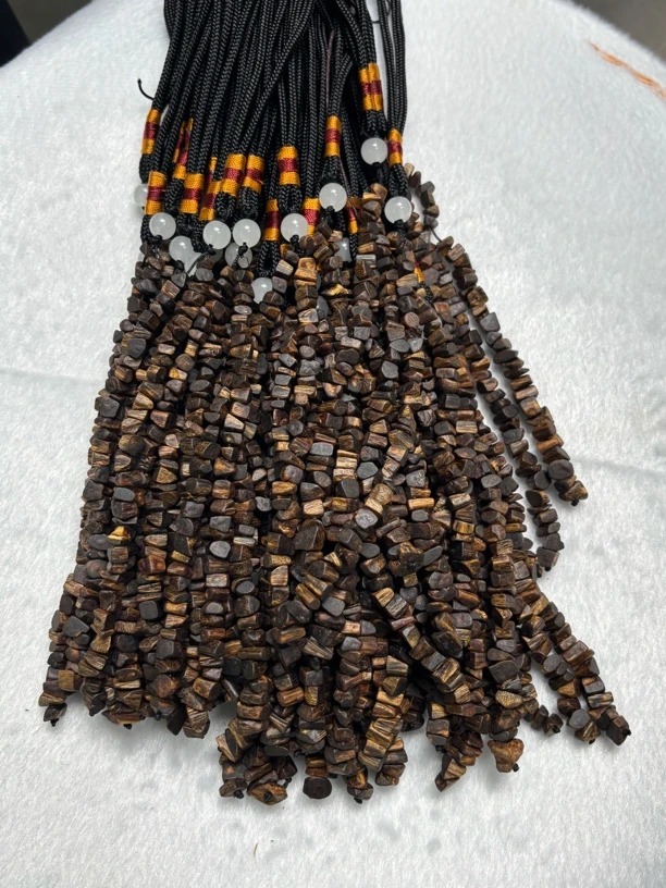 沉香【森海沉香】新人福利张勺子树钉高油原料车挂（多样性发货一条）