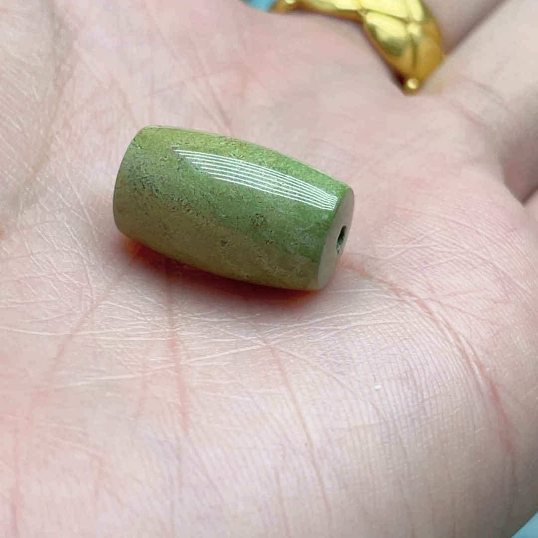 未镶嵌南红玛瑙珠宝奇石