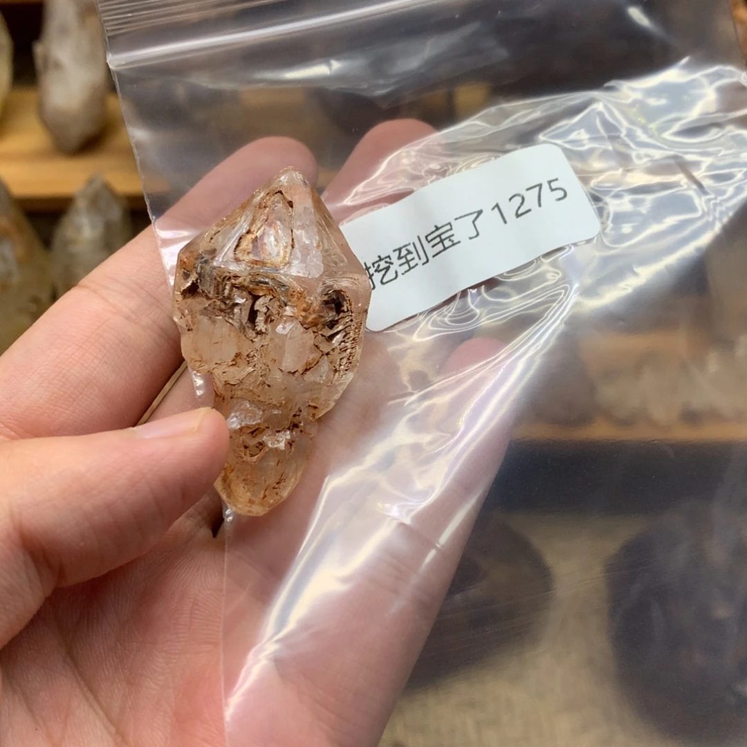 Y***Y未镶嵌珠宝半成品水晶