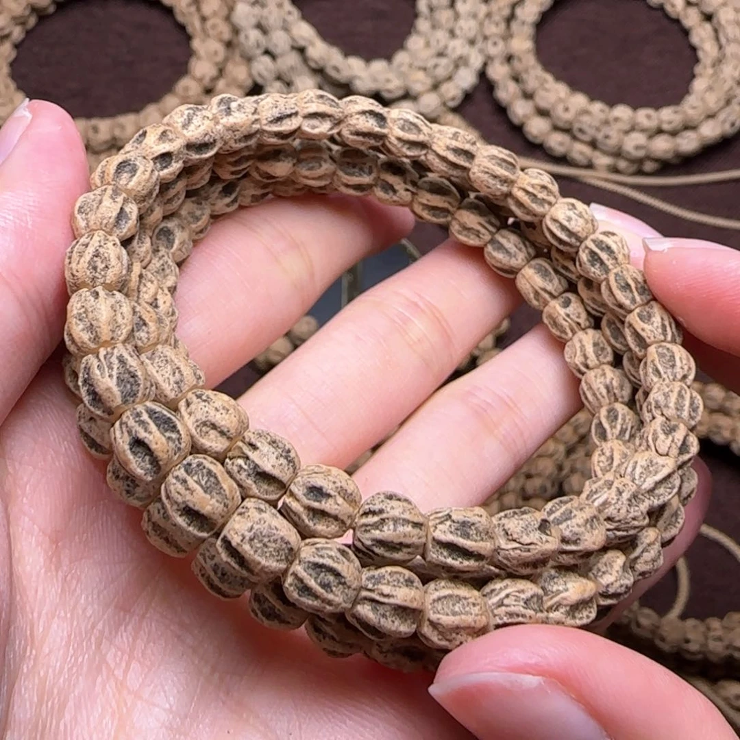 柏香籽/百香籽手串人****搏