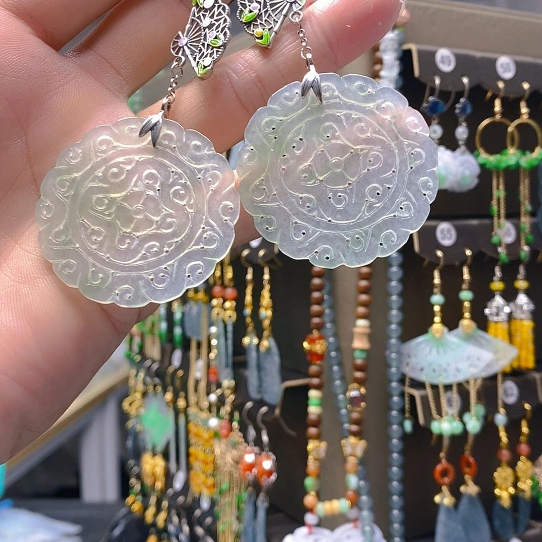 未镶嵌翡翠耳饰翡翠