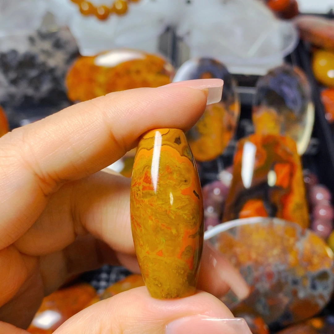 未镶嵌战国红玛瑙玛瑙/玉髓