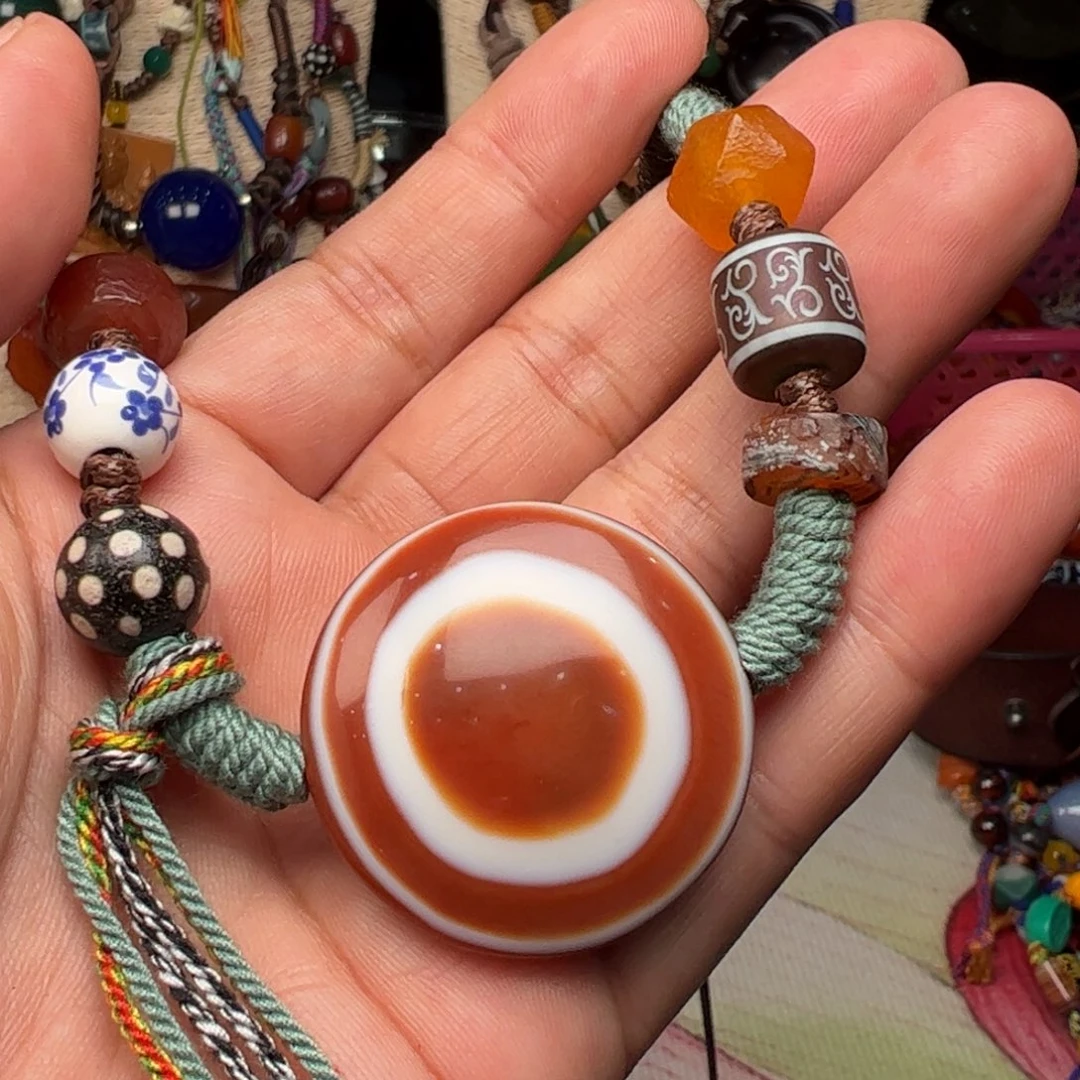 玛瑙/玉髓颈饰未镶嵌