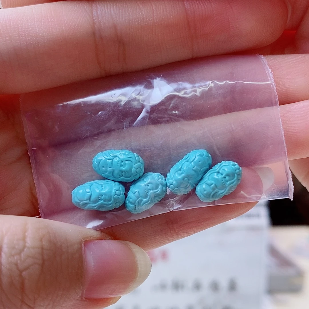 未镶嵌绿松石珠宝奇石