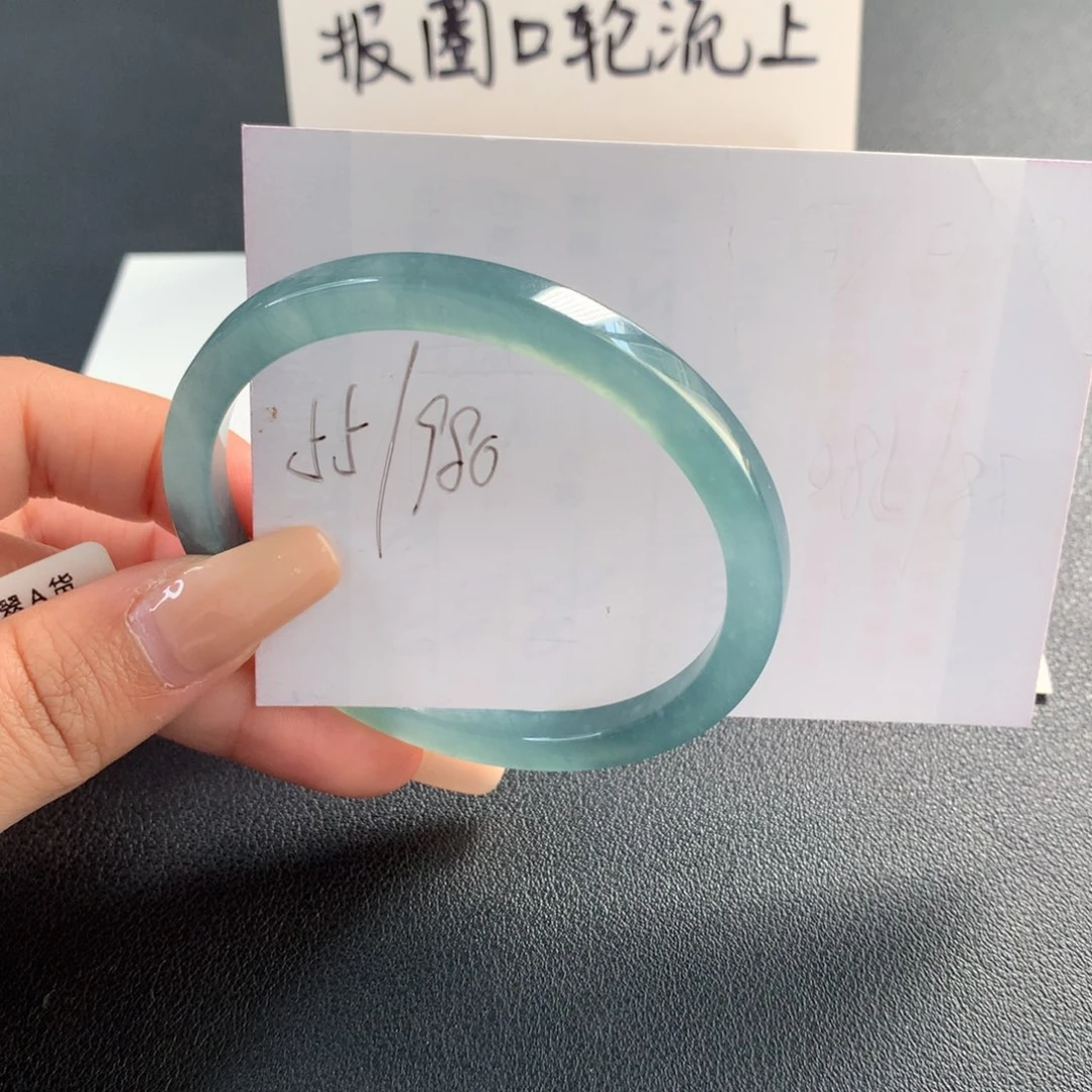 翡翠未镶嵌手镯天然翡翠