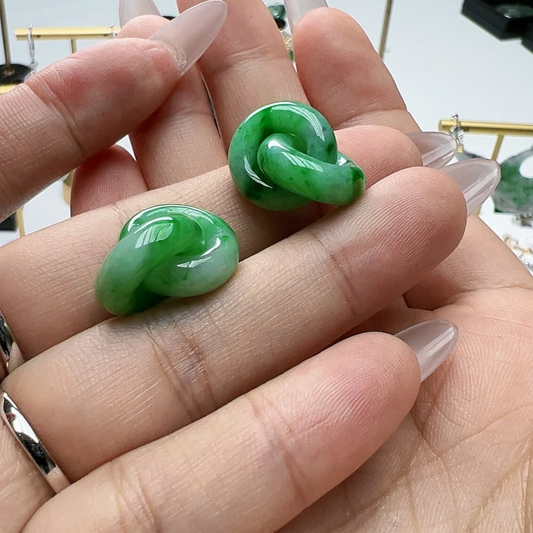 未镶嵌翡翠耳饰?天然缅甸A货场翡翠