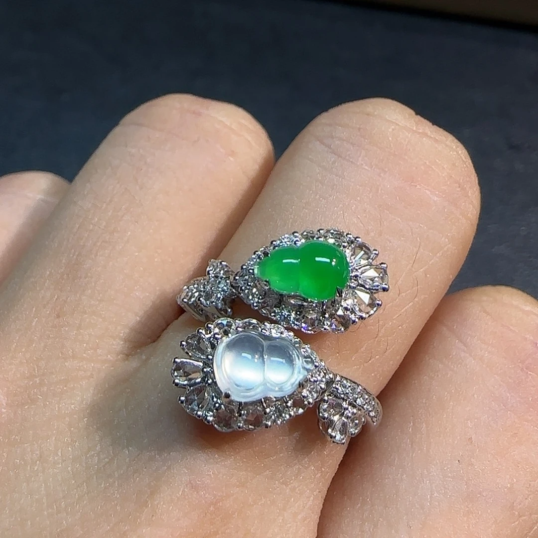 翡翠18K金镶嵌戒指设计款葫芦