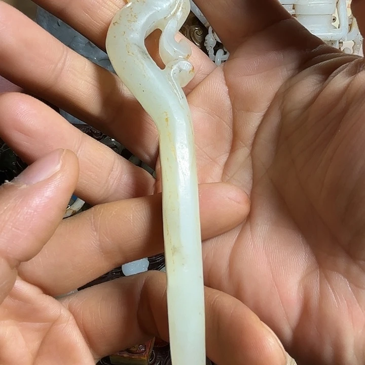 和田玉未镶嵌把件