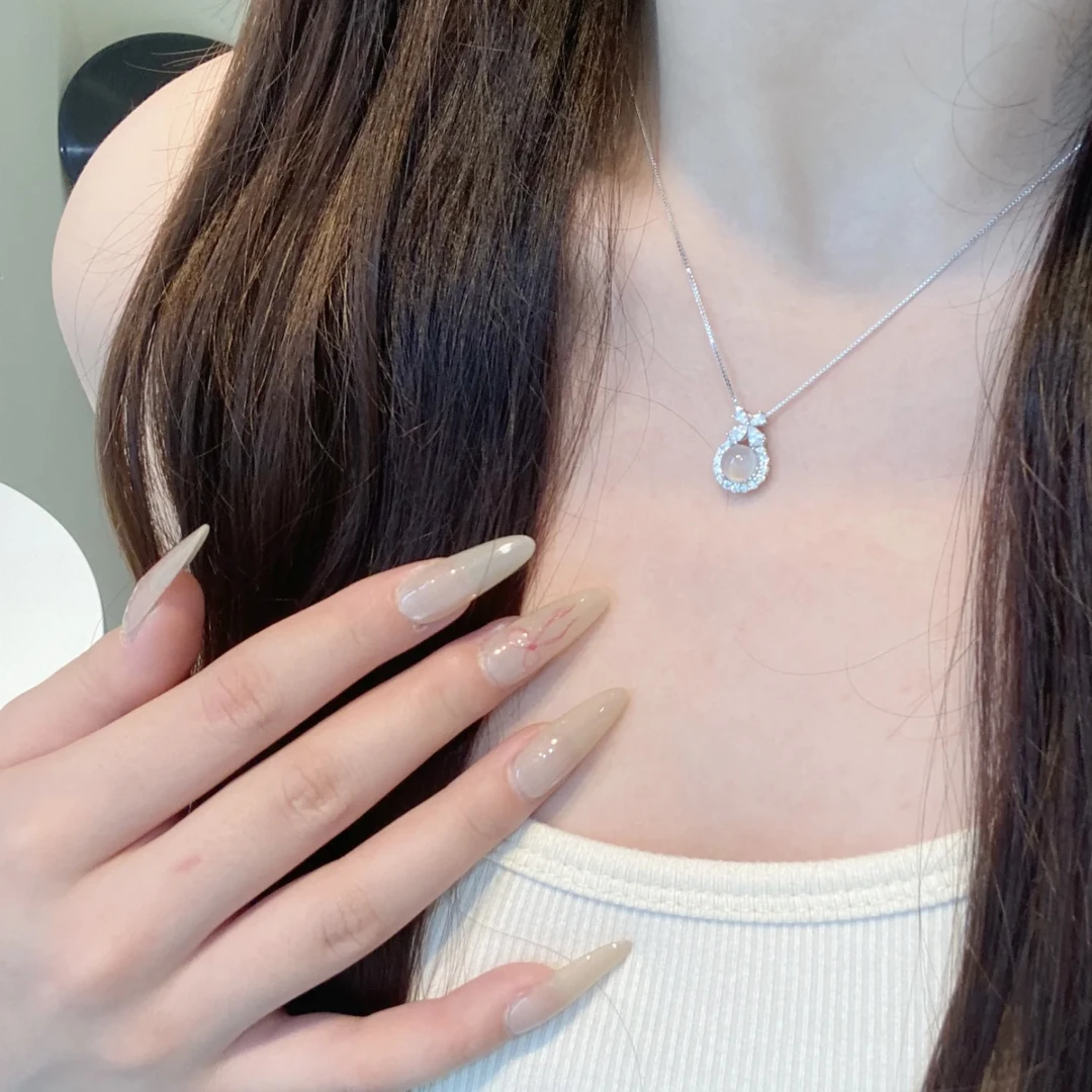 在逃公主玉髓项链女款纯银s999锁骨链送女友老婆闺蜜生日礼物颈链