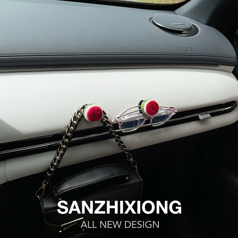 可爱水果羊毛毡粘贴挂钩创意车载装饰粘贴小挂钩汽车前排挂钩女生