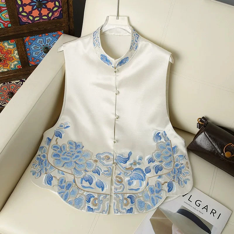 “青花瓷” 立领刺绣秋季植马夹 服装唐装上衣百搭马甲