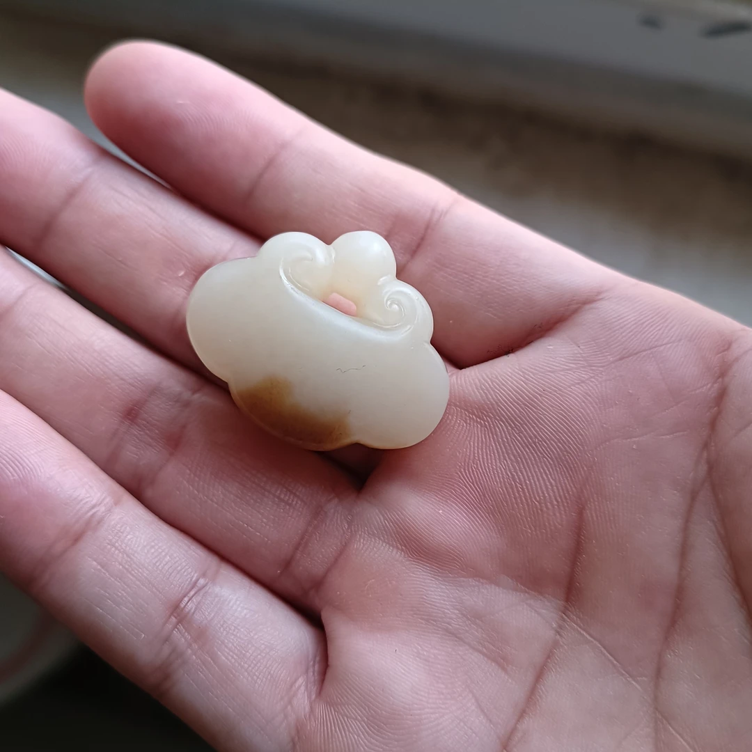 精品新疆和田玉玉纯手工制作如意锁