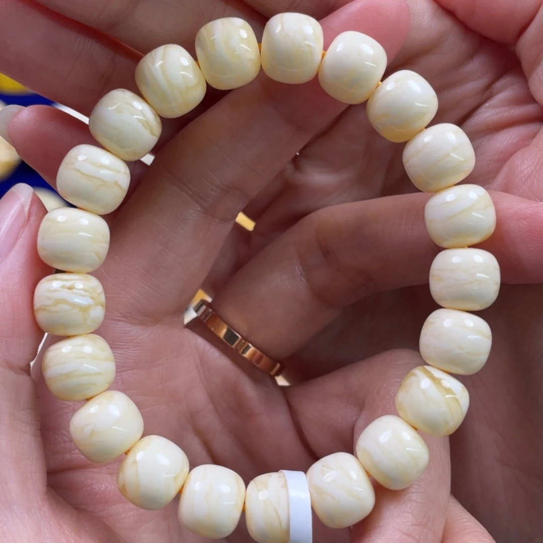 琥珀未镶嵌裸石琥珀蜜蜡