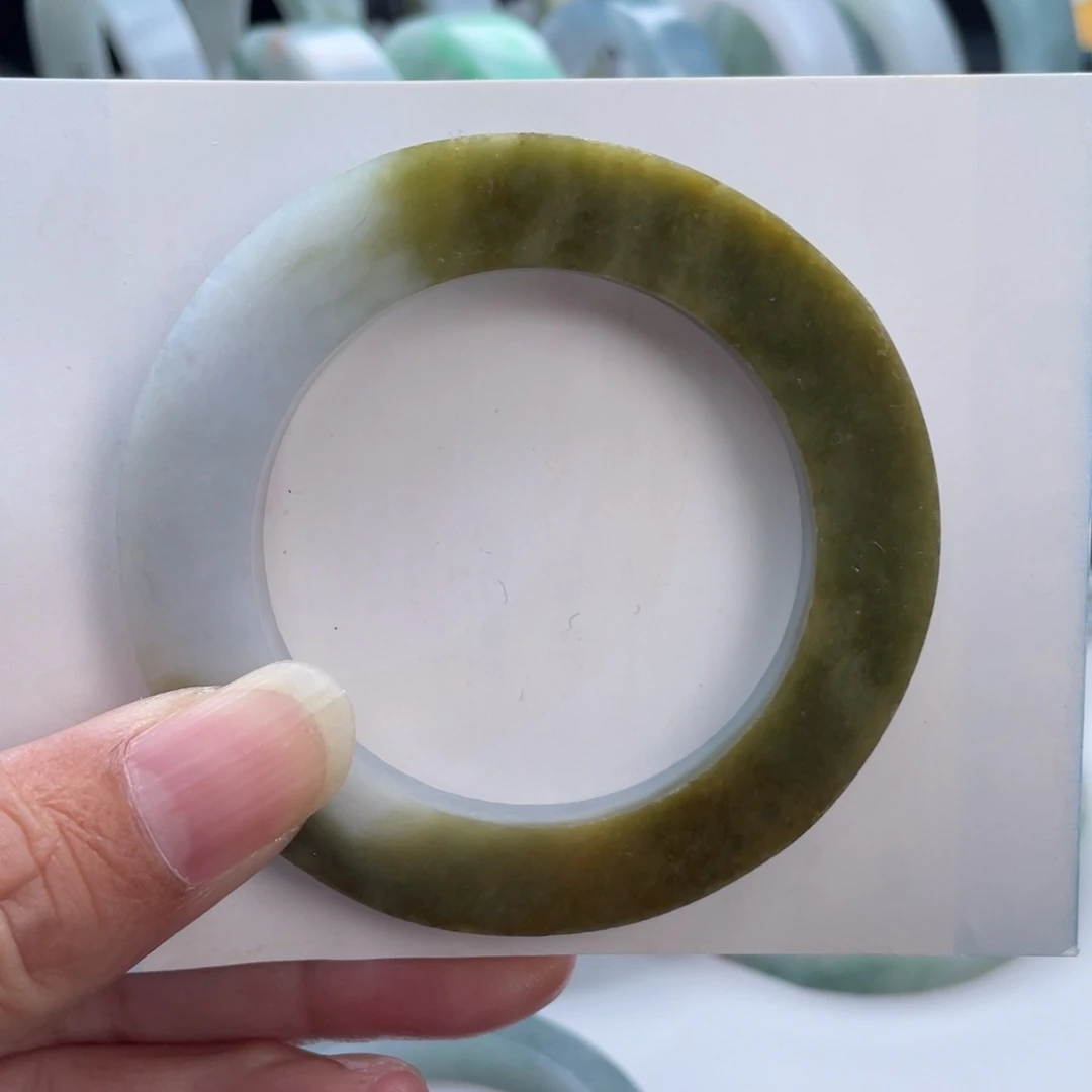 未镶嵌圆条定制翡翠
