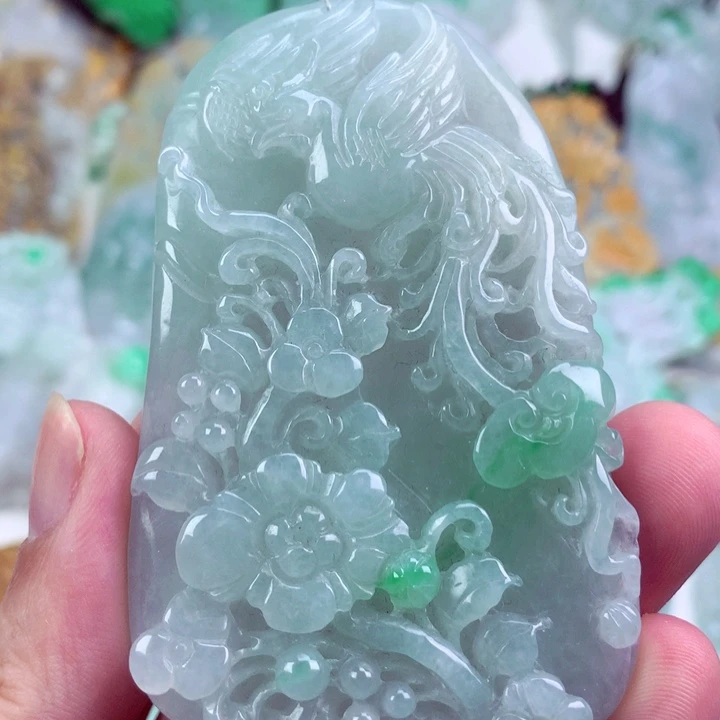 翡翠未镶嵌吊坠(不含链)