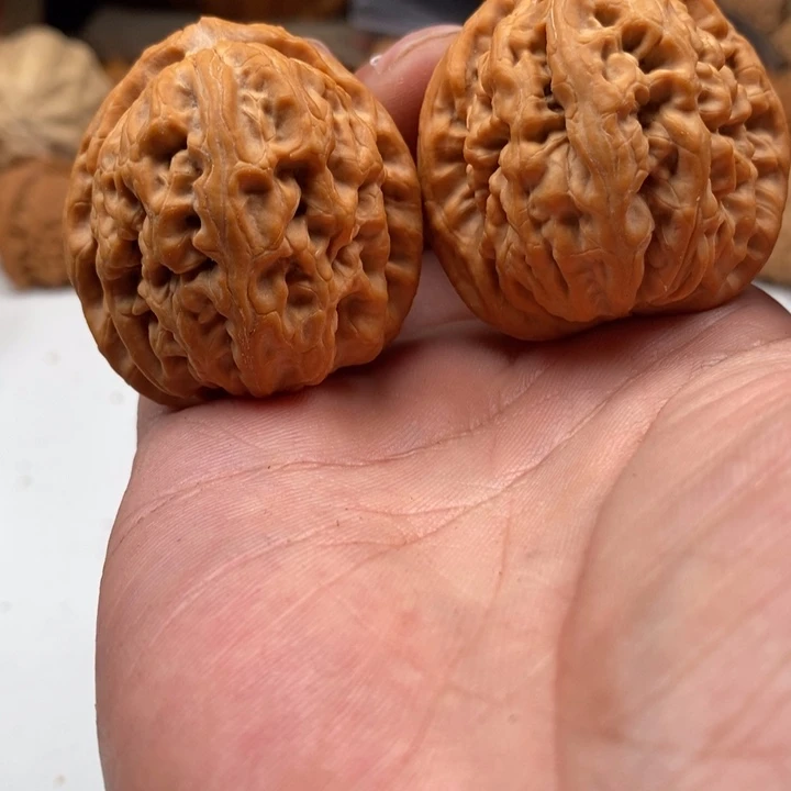 文玩核桃吊坠神***涵核桃