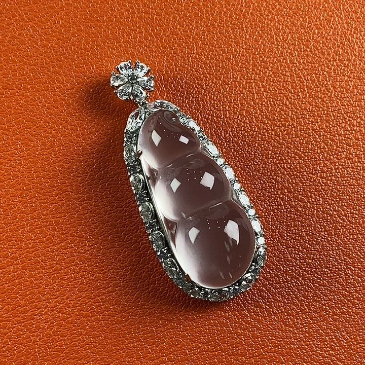 石英质玉银S925镀金镶嵌颈饰