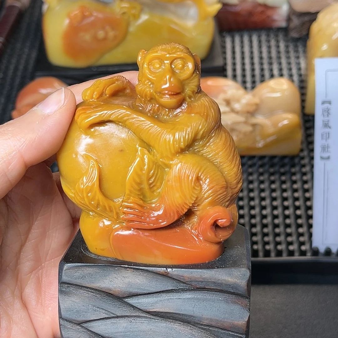 寿山石印石这种现象很明显