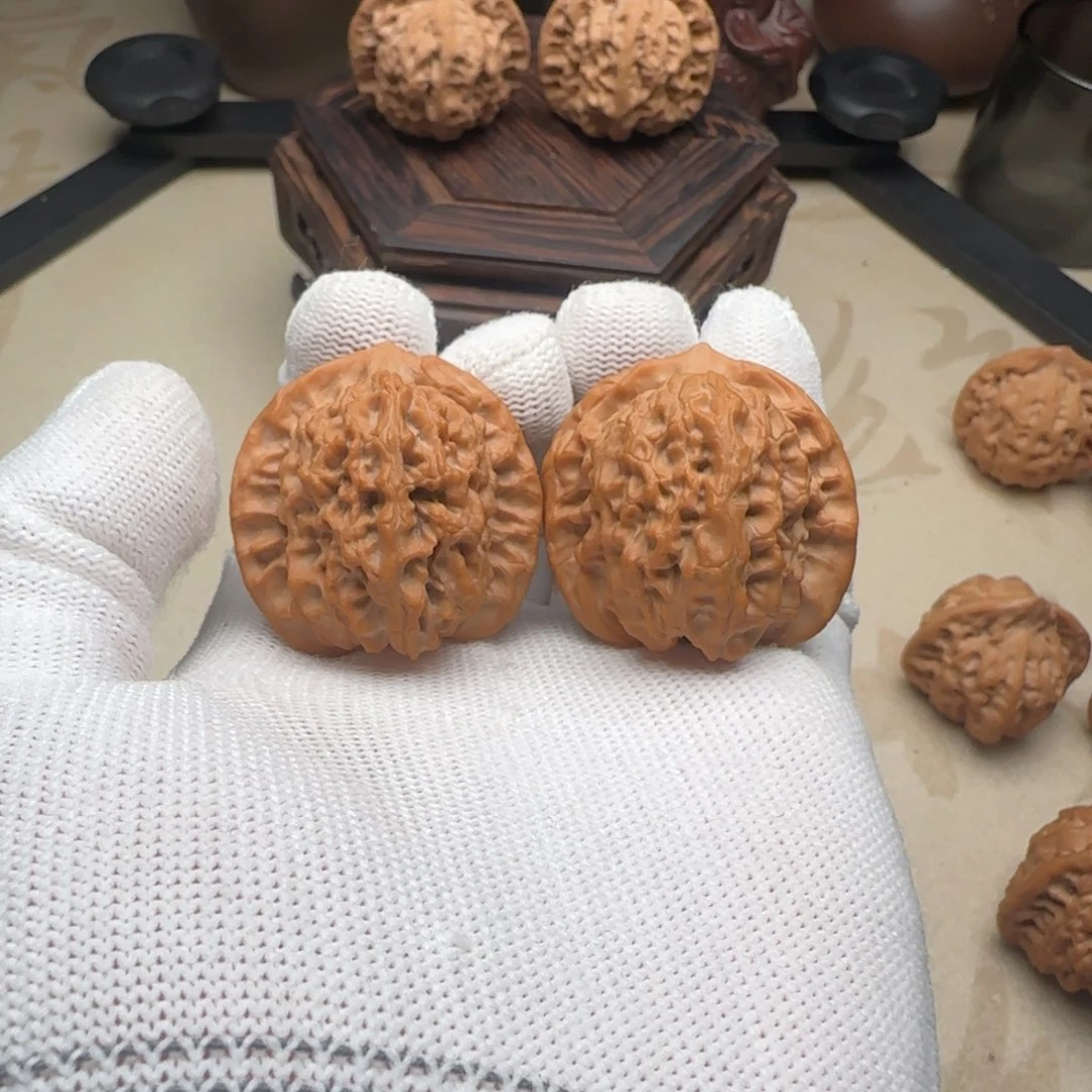 好***醒文玩核桃吊坠马老四