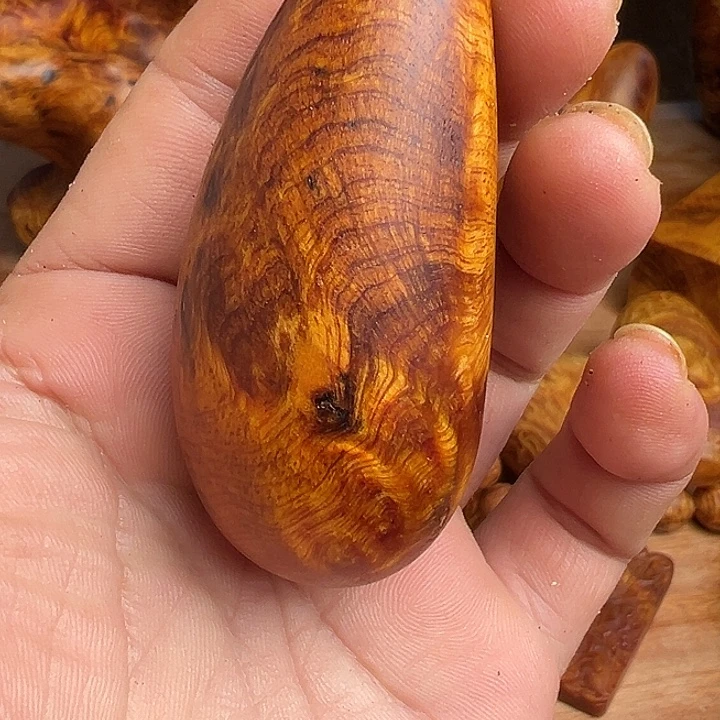 松木琥珀木手把件摆件手串雷