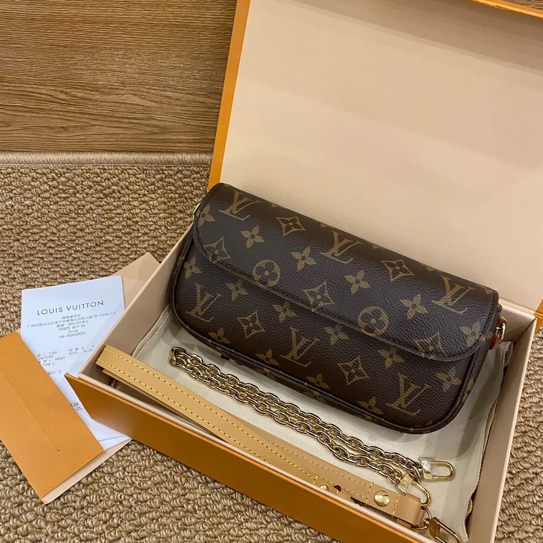99新 LouisVuitton/路易威登 ivy斜挎包 附件：防尘袋 小票