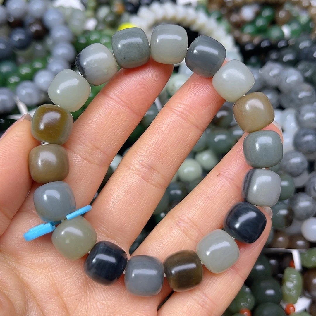 和田玉未镶嵌手链