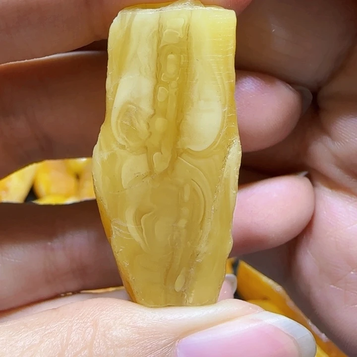 定制琥珀未镶嵌蜜蜡