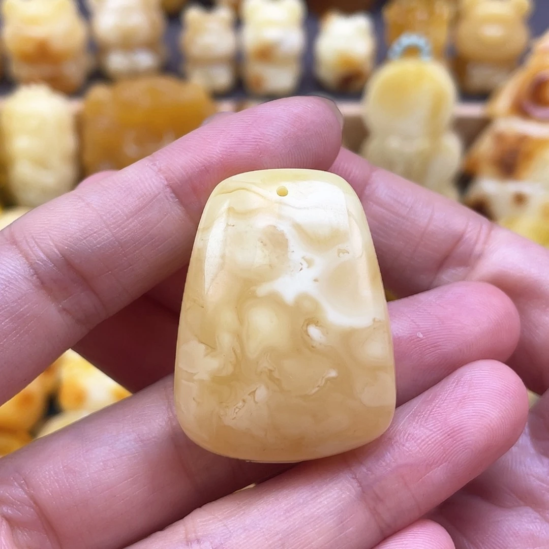 未镶嵌琥珀裸石蜜蜡