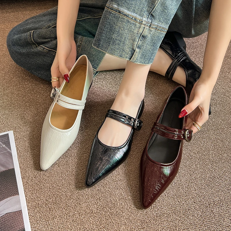 芸熙家浅口春季女鞋法式复古平底气质高跟低跟玛丽珍鞋尖头单鞋女