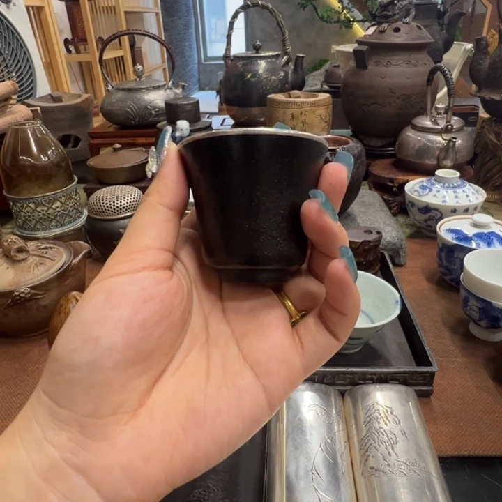 茶杯里的水是我的最爱